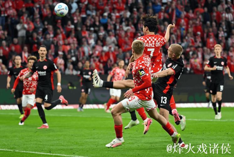 声誉、生存双考验 德甲“撞墙时刻”回顾史上危机 声誉、生存双考验 德甲“撞墙时刻”回顾史上危机